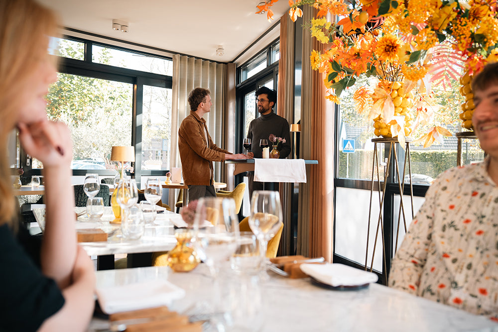 Misset Horeca: "FlexTable: omzet verhogen met een slim tafelonderstel"